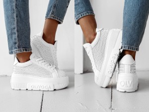 Buty VACANCY olavoga 