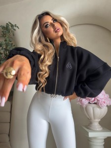 Bluza BESTIE – czarna by me 