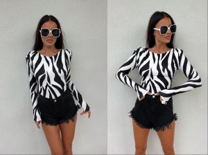 Bluzka ZOE print ribs – ecru by me 